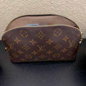 Louis Vuitton Cosmetic bag GM size